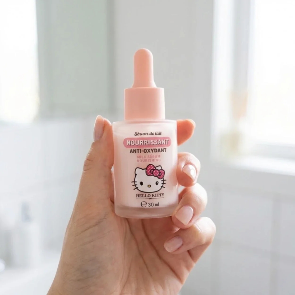 Դեմքի խոնավեցնող շիճուկ Hello Kitty 30 մլ - Image 3